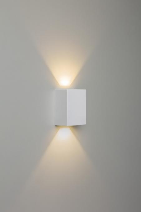 Arandela Stella Effekt 8 Watts 3000K IP65 Facho Duplo Aberto 120x90mm Branco STH6730/30