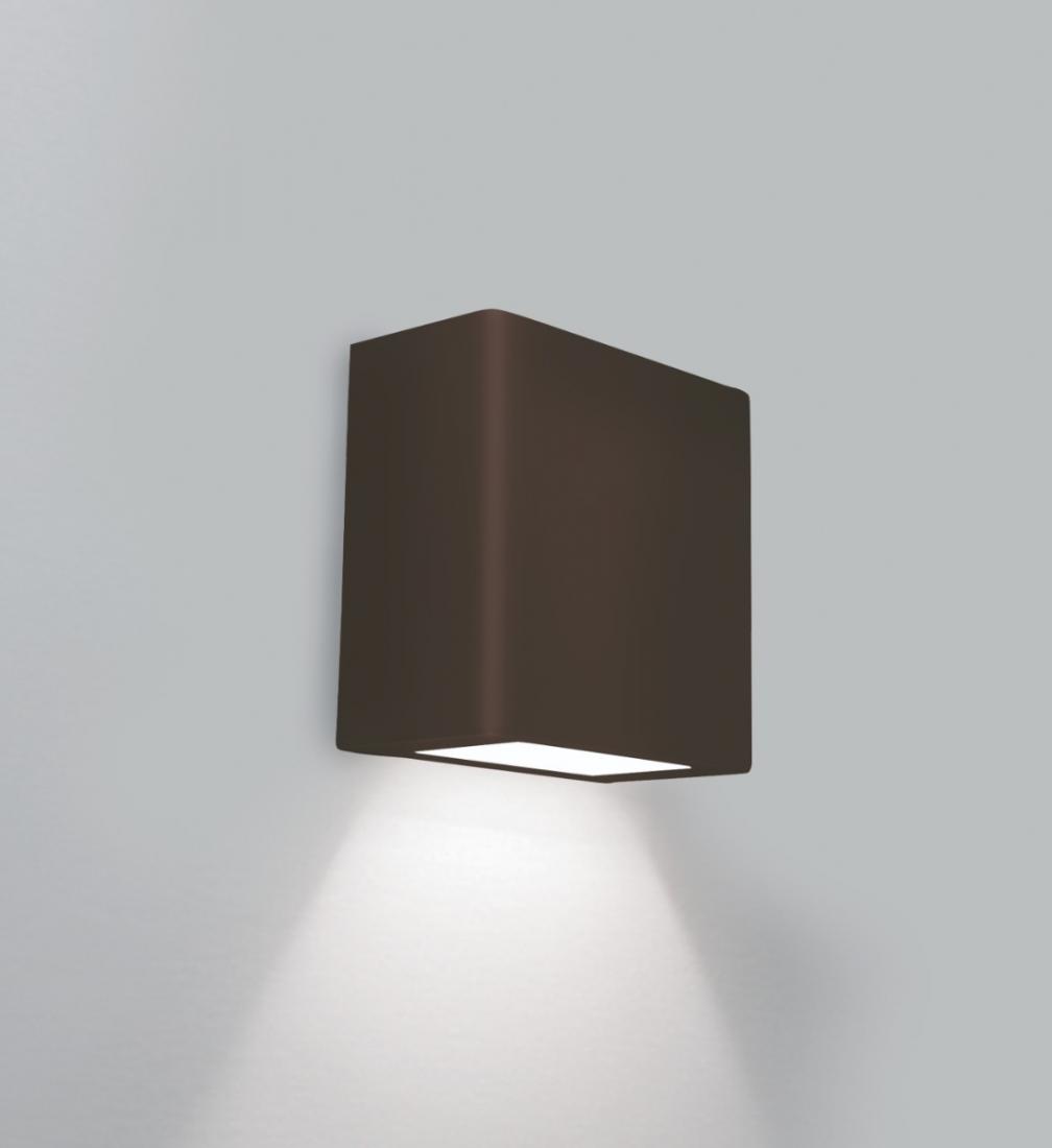Arandela Newline New Clean 1 Facho IP43 6 Watts 2700K 100x100x50mm 9587LED