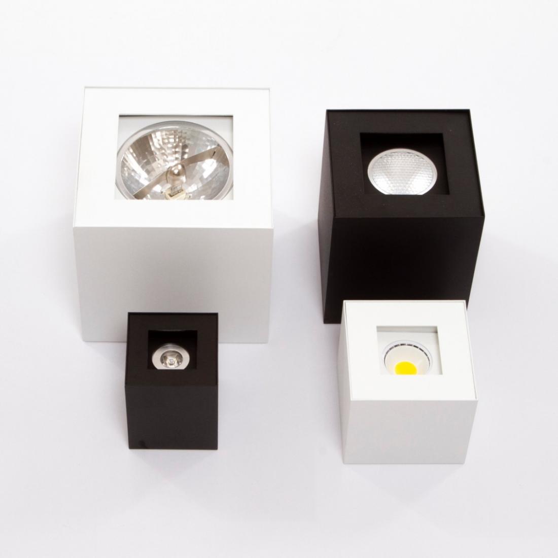 Spot Sobrepor Direcional Eisen Cube Alumínio MR11 Mini Dicróica 73x73x90mm 200