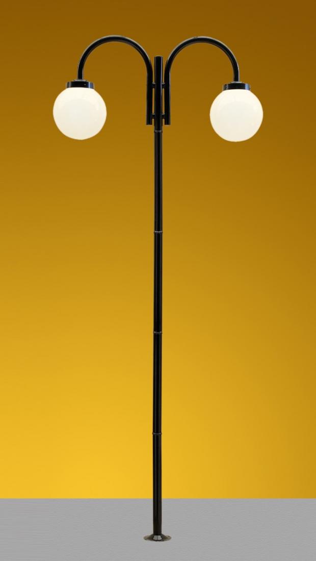 Poste Ideal Solarium Globo Polietileno 2L E27 2750x1200x300mm P-22 C/GP