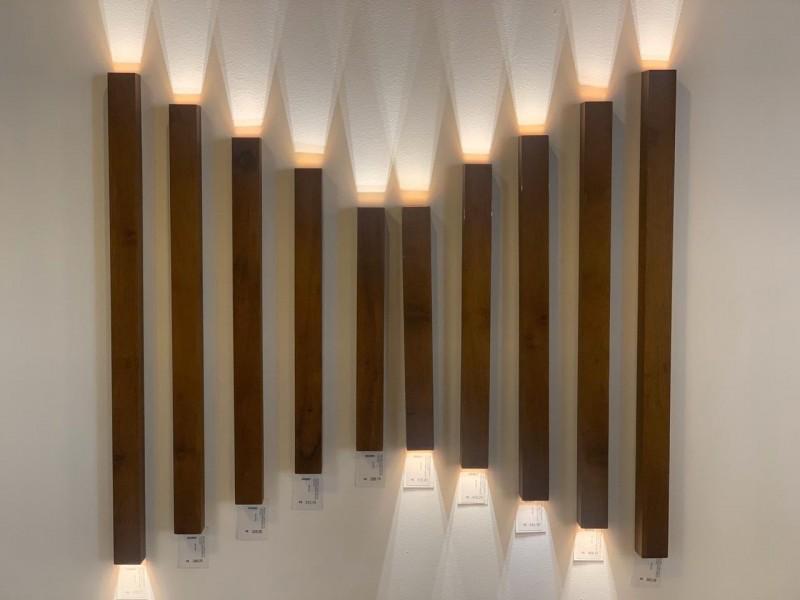 Arandela Accord Linea Facho Duplo 11 watts 2700K Bivolt 1500mm 4110LED