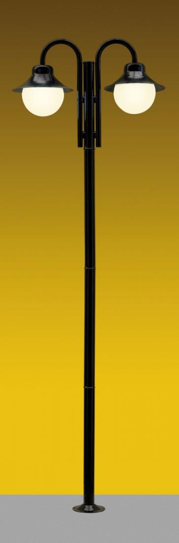 Poste Ideal Saturno Aço Fosfatizado e Globo de Polietileno 2L E27 2200mm P-28/2 C/GP