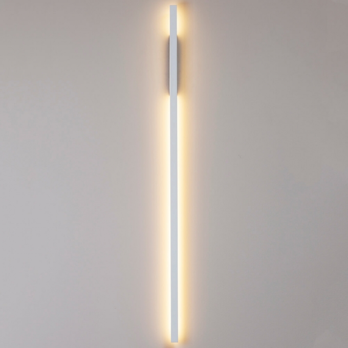 Arandela Newline Fit25 Wall Led 32 Watts Alumínio/Acrílico 1140mm 657LED