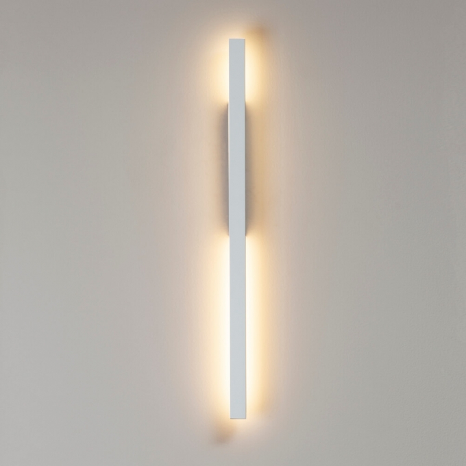 Arandela Newline Fit25 Wall LED 16 Watts Alumínio/Acrílico 580mm 655LED