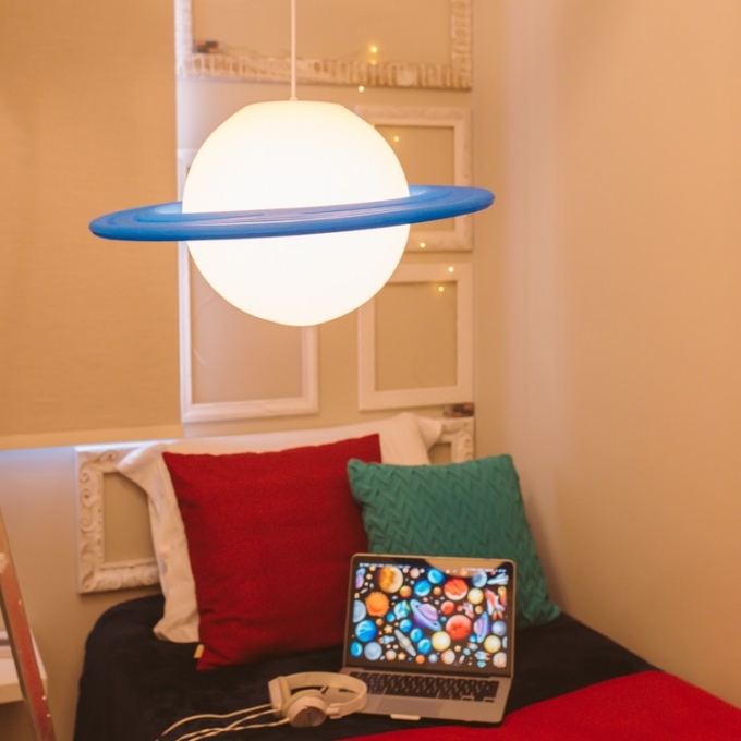 Pendente USARE Saturno 1L E27 Ø530x290mm Branco/Azul