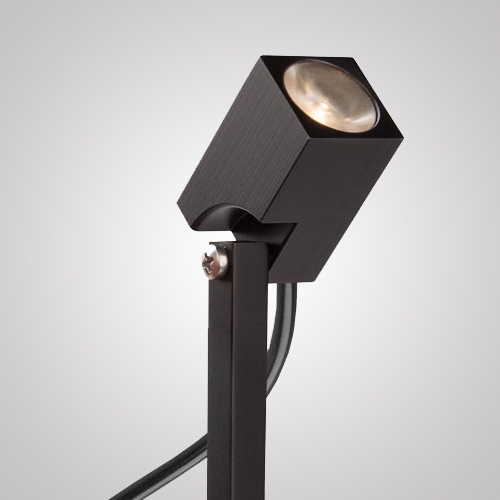 Espeto Direct Light Quadrati Articulado Preto 1,5 watts Bivolt 11° 2700K IRC90 IP66 Haste 200mm DL EP3