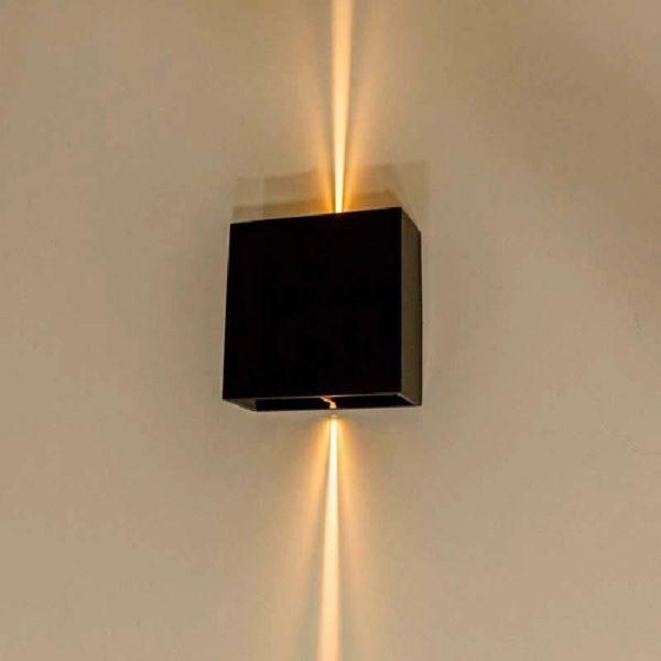 Arandela Germany Light 4 Watts 3000K Facho Ajustável Preto IP65 120x120x52mm 20463016