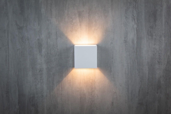 Arandela Germany Light 4 Watts 3000K Facho Ajustável Branco IP65 120x120x52mm 20463011