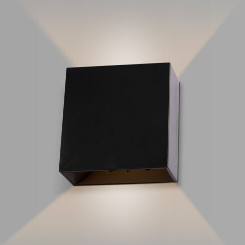Arandela Opus Astral 4 Watts 3000K Facho Ajustável Preta 120x120mm OPS 38117