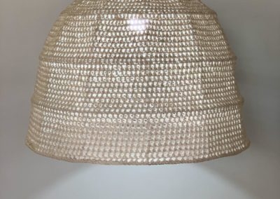 Pendente Quarto Crescente Tulum com Trama de Crochê Artesanal Ø650mm PN-1165