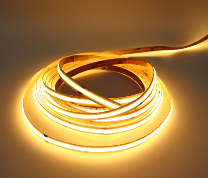 Fita de LED Opus 8 watts/m COB 2700K 12V IP20 8mm (Rolo 5 metros) OPS 39626