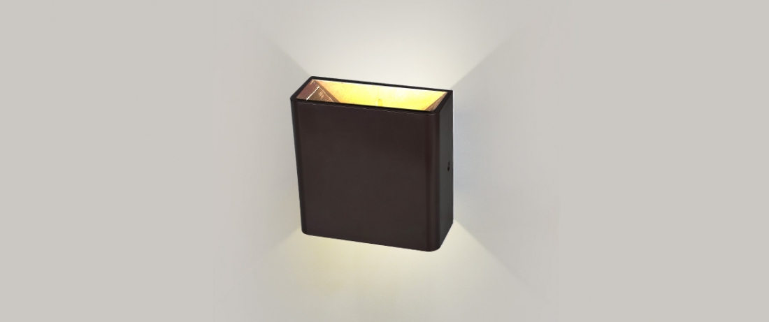 Arandela Opus LED 3 Watts IP65 3000K Marron 120x120x50mm OPS 34980
