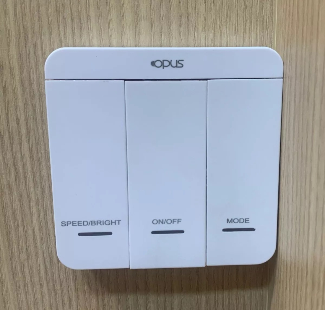 Controlador Opus para Fita LED Programável Digital 200 watts Bivolt 24V OPS 83595