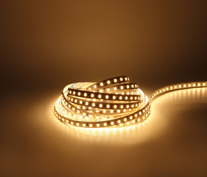 Fita de LED Opus 9,6 watts/m 120 Leds 3000K 12V IP20 8mm (Rolo 5 metros) OPS 80006