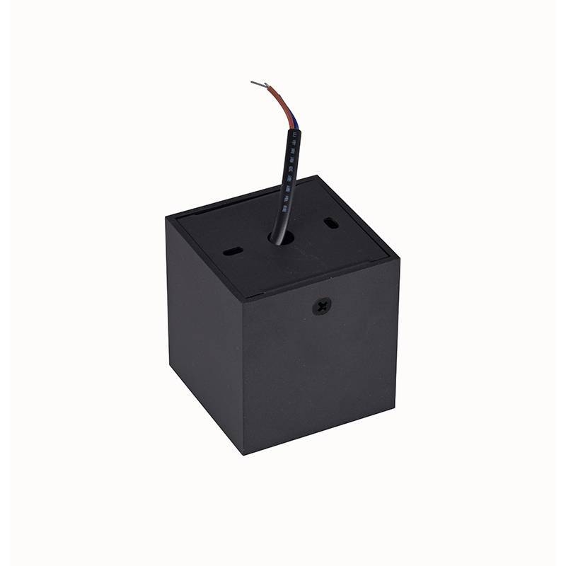  Spot Sobrepor Nordecor Downlight Powerus 4 Focos 8 watts Preto 3000K IRC90 38° Bivolt 66x66x71mm 6386