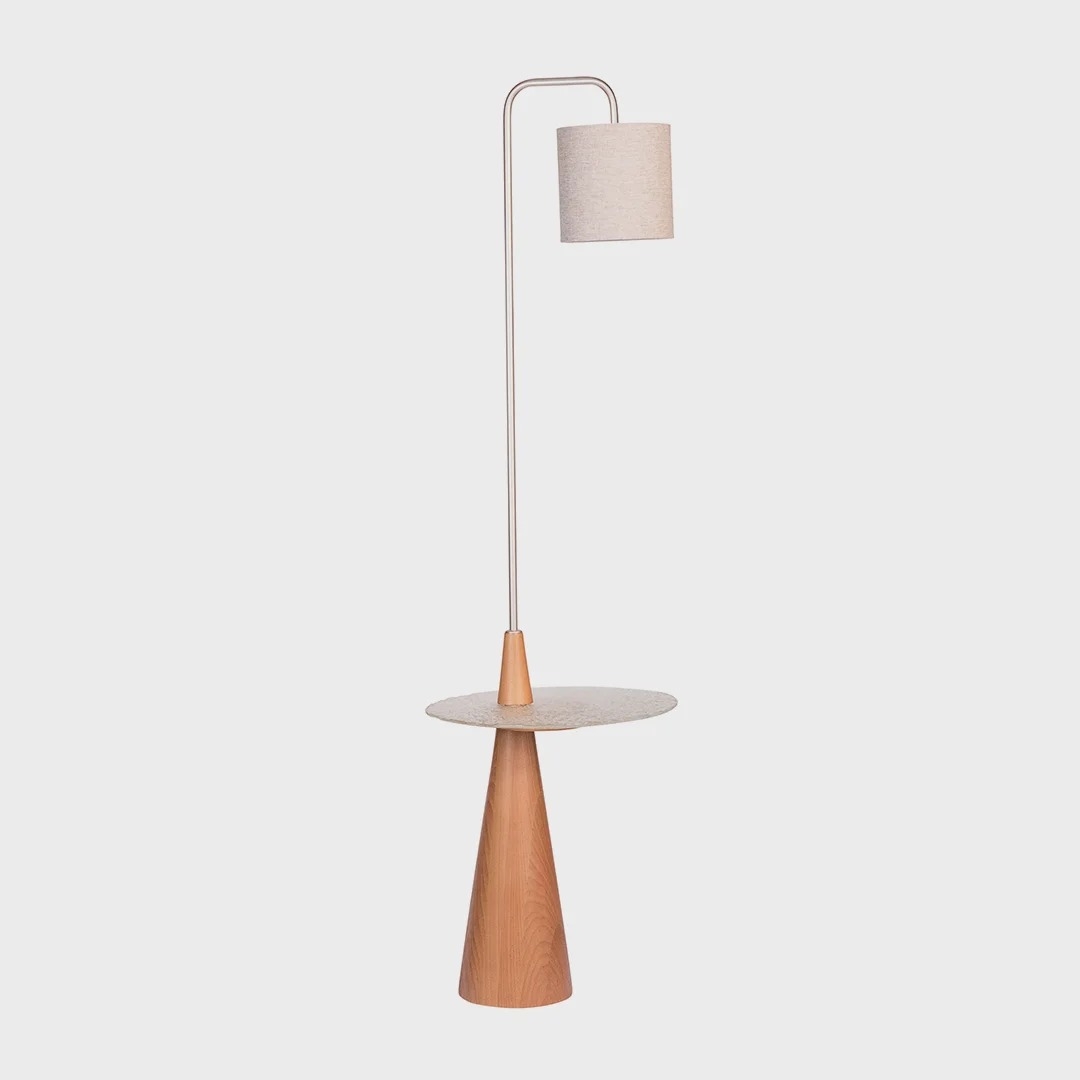 Luminária de Piso Madelustre Stella Madeira Castanho Metal e Cúpula Tecido Ø200x1650mm 3298CT