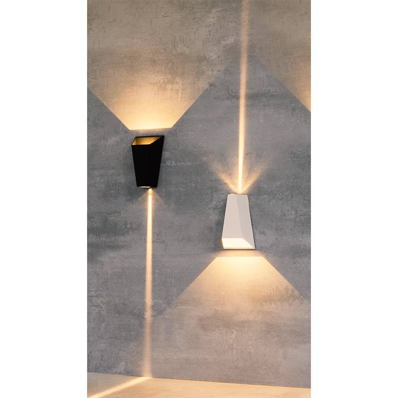 Arandela Nordecor Drie 6 watts 3000K Preto IP65 178x110x72mm Bivolt 2614