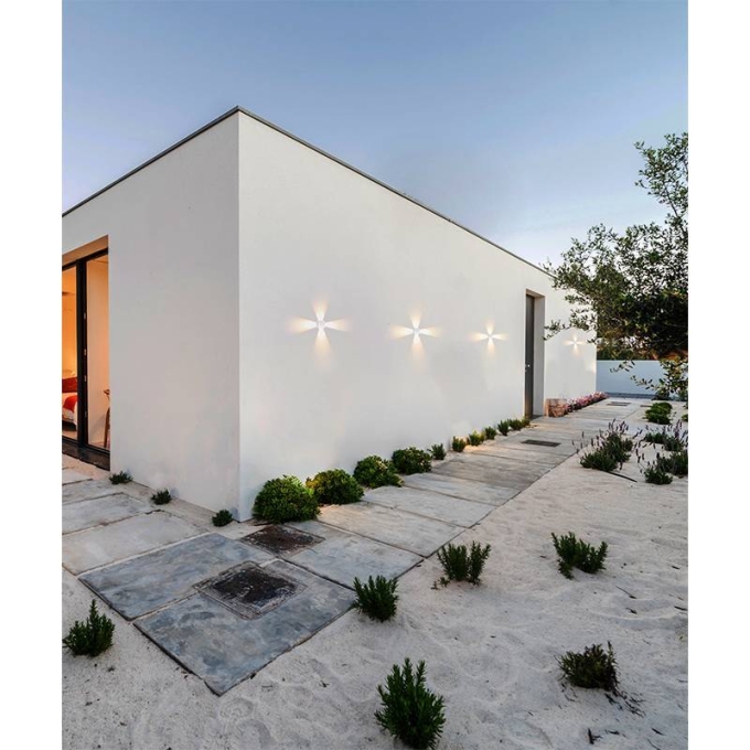 Arandela Nordecor Niere 4 watts 3000K Branco IP65 120x120x30mm Bivolt 2661