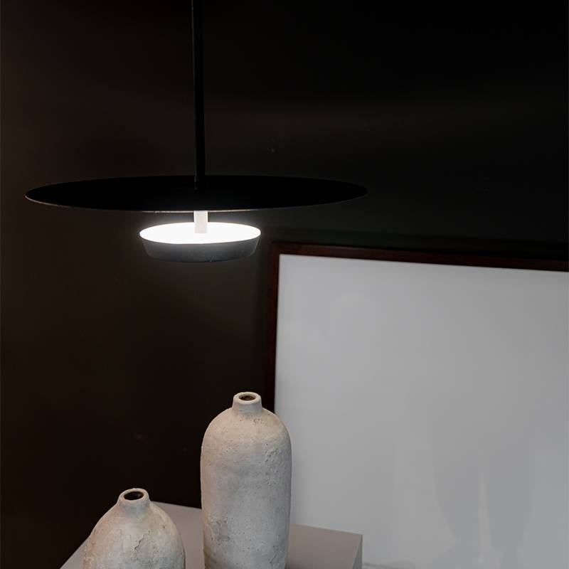 Pendente Nordecor Dolla 18 watts 3000K Preto Ø400x600mm 2523