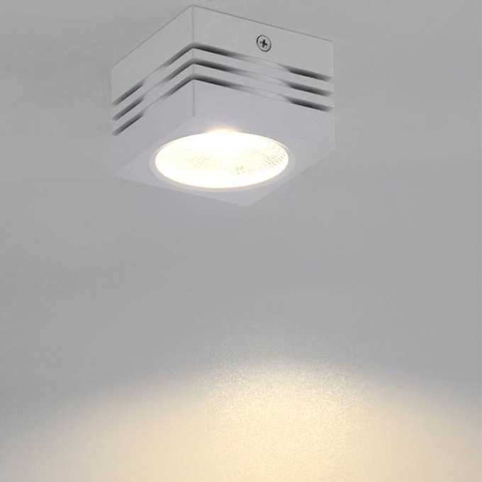 Spot Sobrepor Nordecor Viena 10 watts 3000K Branco 60x80x80mm 6142