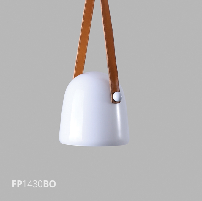 Pendente Flavo Pelle Metal Branco Brilho Couro e Vidro Opaco 16 watts 3000K Ø200X200mm FP1430BO