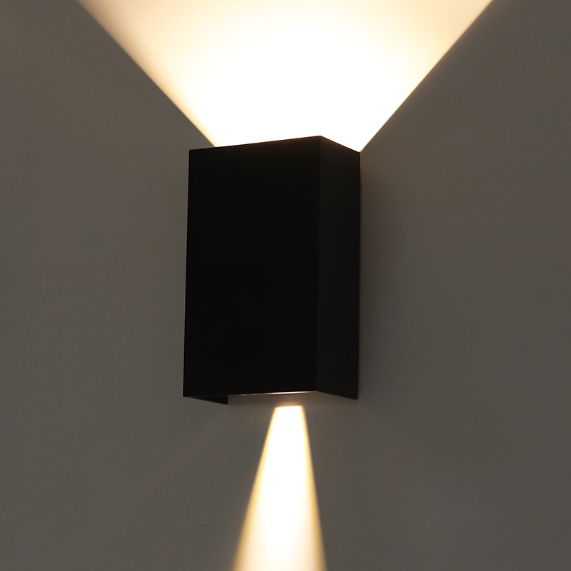 Arandela Nordecor Siki Facho Duplo 10 watts 3000K Preto IP65 Bivolt 50x150x92mm 6691