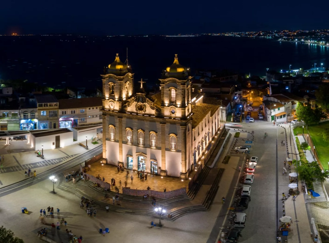 Embutido de Solo Powerlume 50 watts IP67 Alumínio e Difusor Acrílico Bivolt Ø230x200mm ES50W
