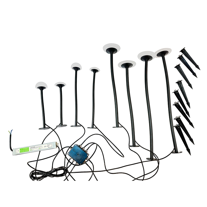 Luminária Nordecor para Jardim Pilze 4x2w e 4x3w 3000K  24V IP67 8 Unidades 6613