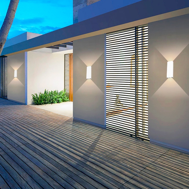 Arandela Nordecor Fit 8 watts 3000K Branco IP65 250x84,5x30,5mm Bivolt 6692