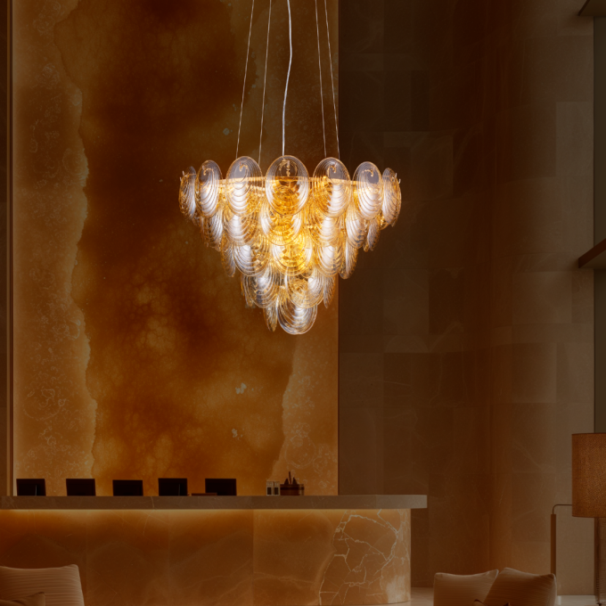 Pendente +Luz Shell Vidro e Metal Conhaque e Dourado 15L E14 Ø800x600mm PE-205/15.80CQDO