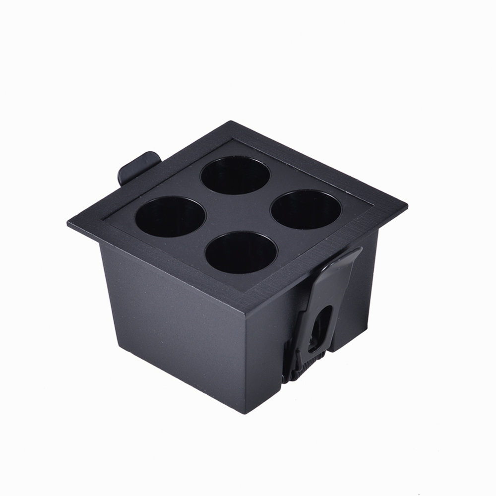 Embutido Nordecor Downlight Powerus 4 Focos 8 watts Preto 4000K IRC90 35° Bivolt 75x75x50mm 6799