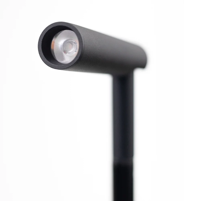 Espeto Opus LED Lapiz 4,5 watts 24° IP65 Preto 3000K 280 Lúmens Ø24x100x678mm OPS 30524
