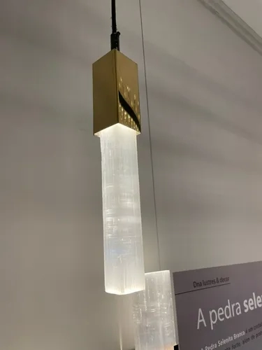 Pendente Dna Lustres Bastão de Rocha 1L Mini Dicróica 330mm PEND-ROCHA