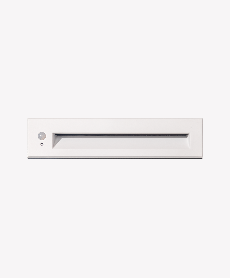 Balizador Opus Suit com Sensor 6 watts 3000K 160° IP65 IRC90 Branco 200x45x37mm OPS 88606
