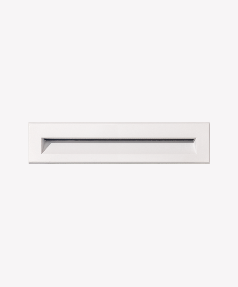 Balizador Opus Suit 6 watts 3000K 160° IP65 IRC90 Branco 200x45x37mm OPS 88583


