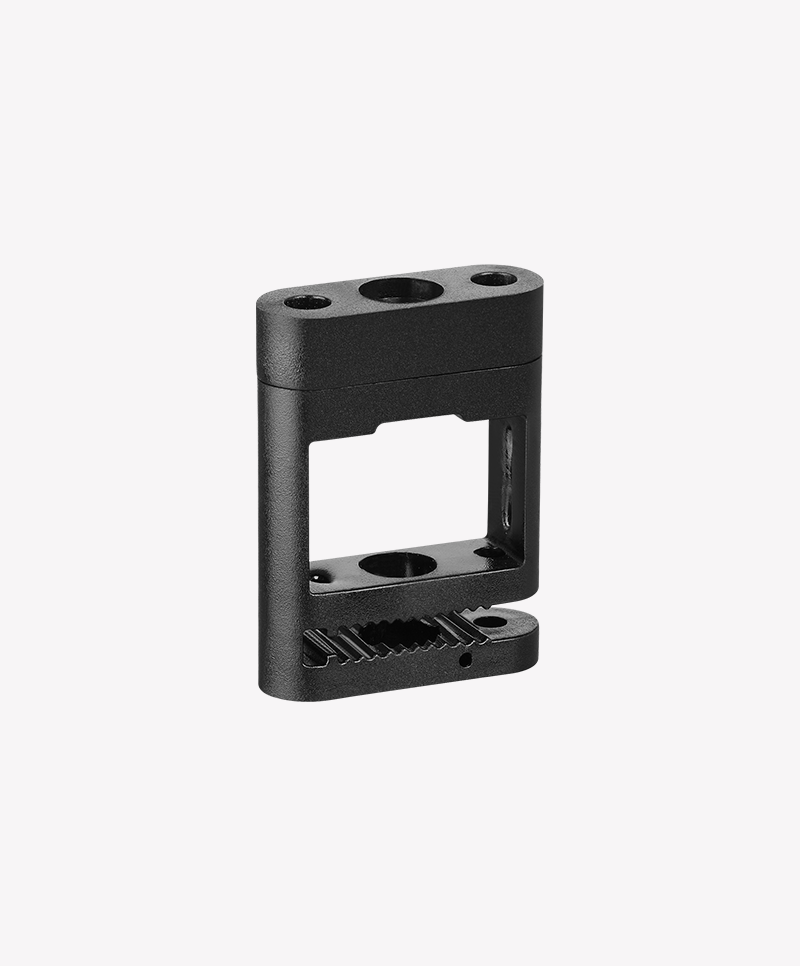 Deslocador Opus Sobrepor p/ Sistema Belts Preto 30x11x40mm OPS 89115