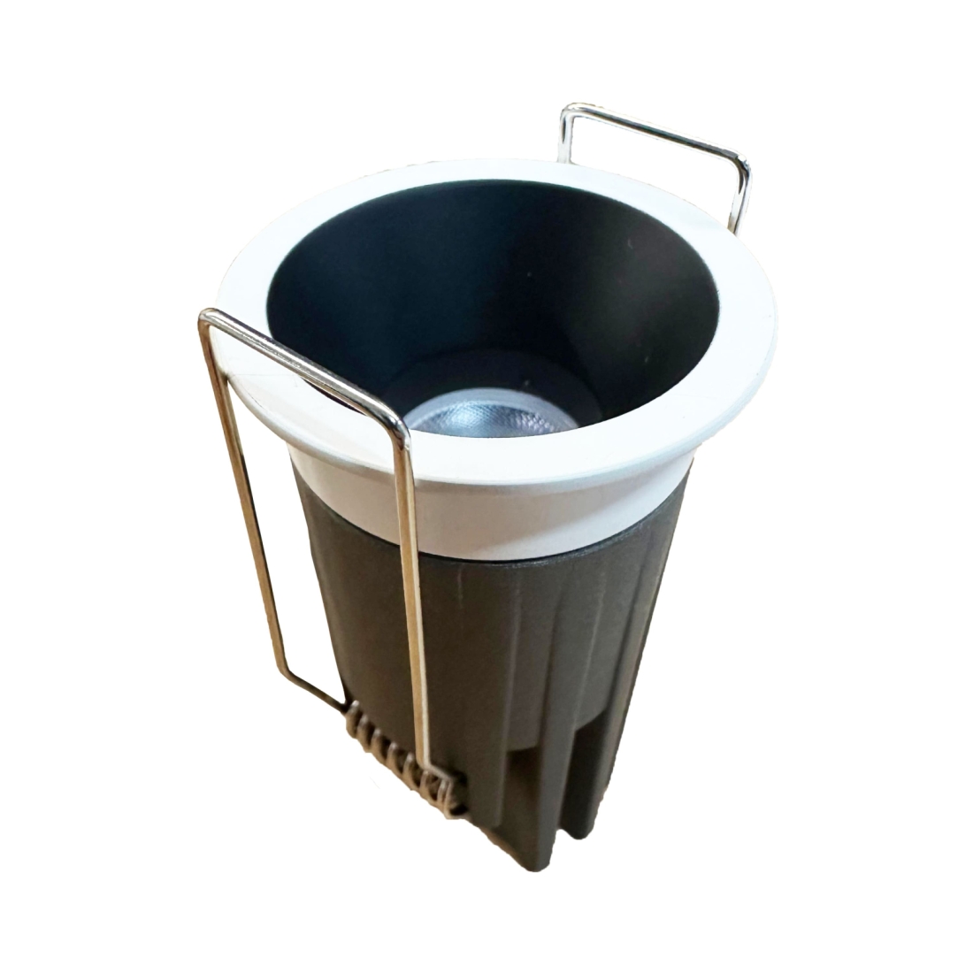 Embutido Alpertone Downlight Hodes 5 watts 24° IRC90 Bivolt Branco e Preto Ø40x68mm 011715/011718