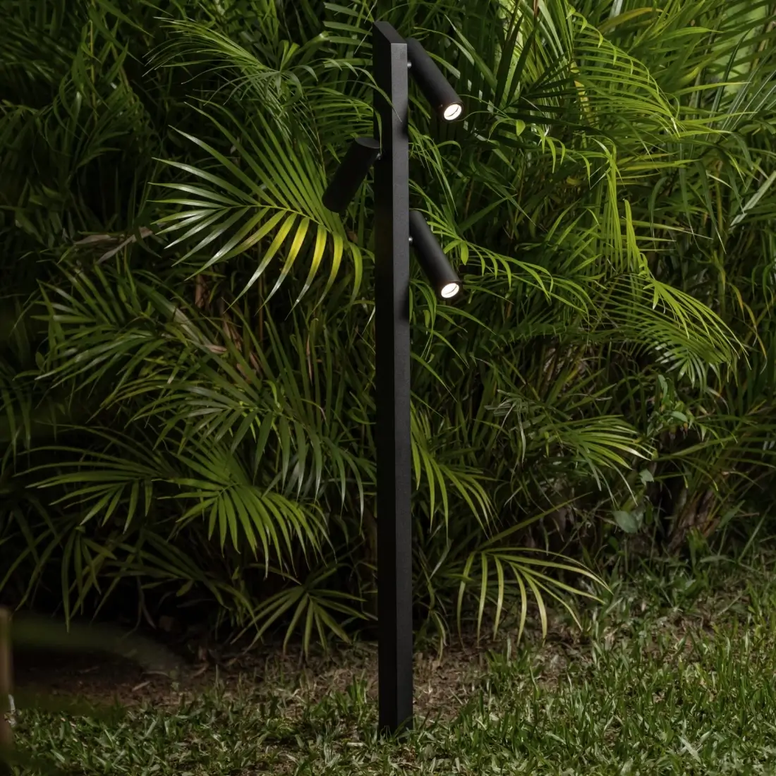 Poste Balizador Usina Side IP65 3L MR11 135X122X1000mm 25160 100