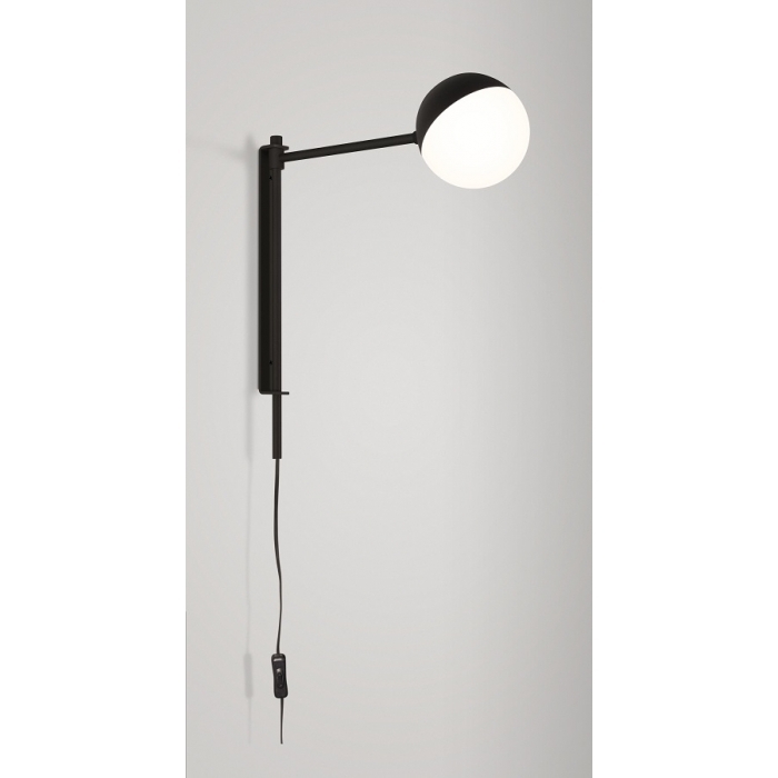 Arandela TKS Kale Globo Leitoso Ø100mm 1L G9 100x330x310mm 1665