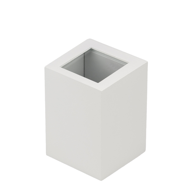 Arandela Germany Frankfurt Alumínio 1L G9 Bivolt IP43 131x91x87mm 15100200
