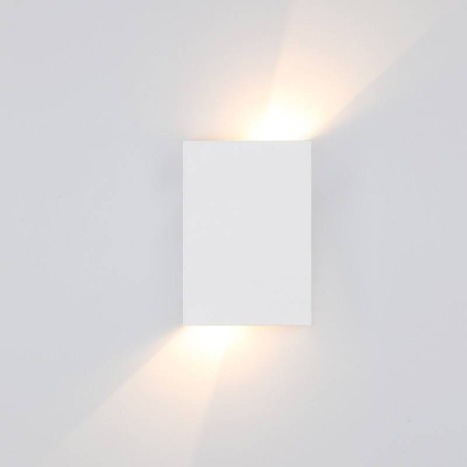 Arandela Nordecor Fips 4 watts 3000K Fachos Ajustáveis IP65 Branco 121x86x30mm 2968