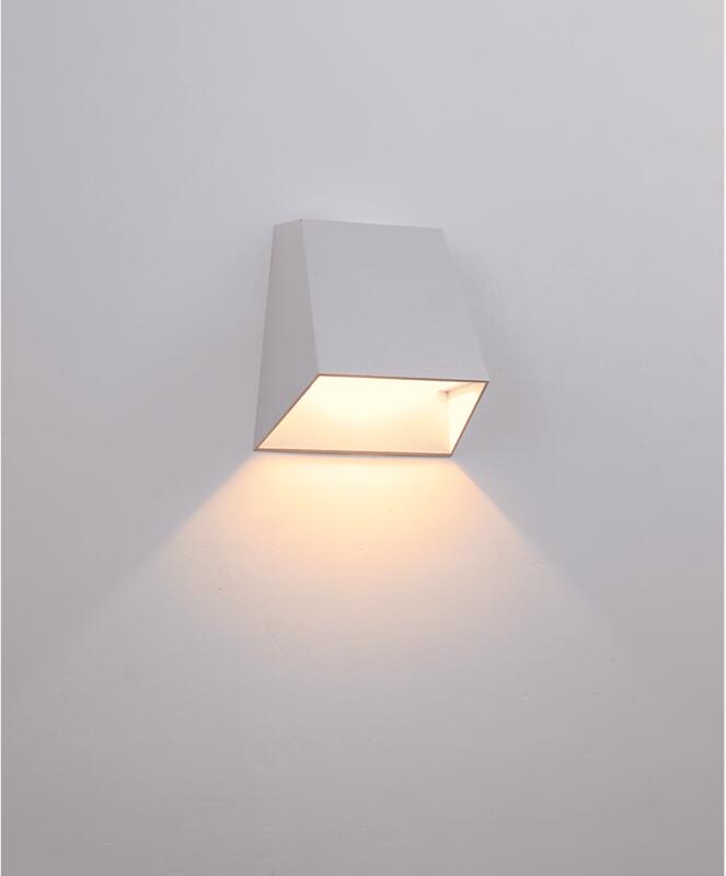 Arandela Opus Bella 5W 3000K 67° Branco 125x62x126mm OPS 34607