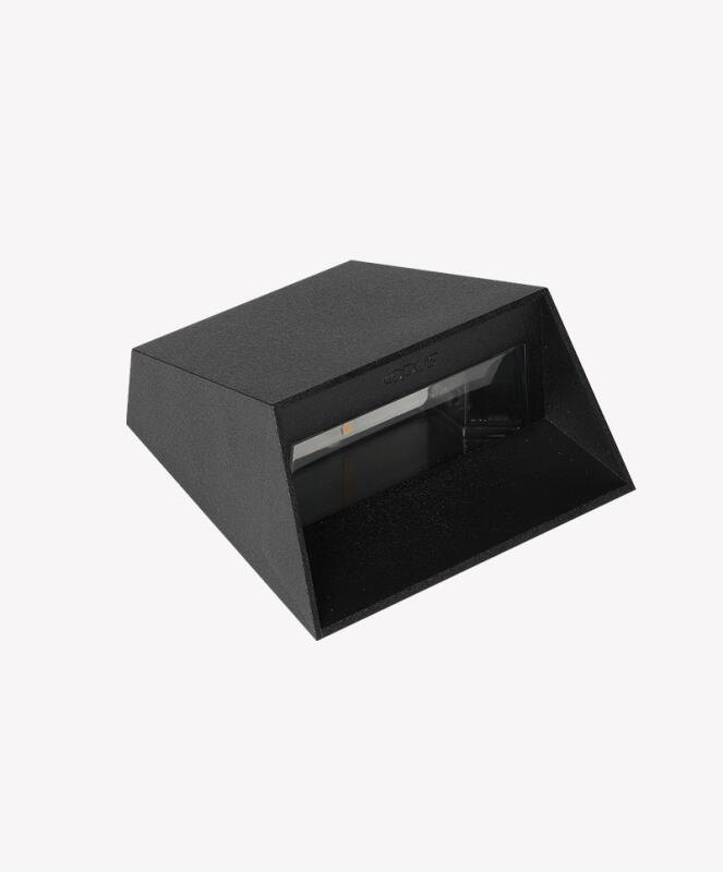 Arandela Opus Bella 5W 3000K 67° Preto 125x62x126mm OPS 34614